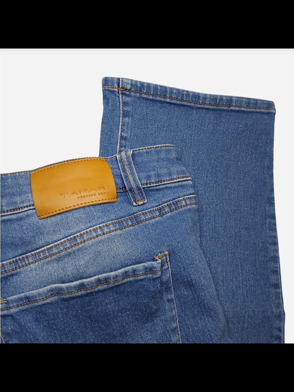 Tahari Women's Size 16 / 33 Medium Wash Stretch Denim Jeans